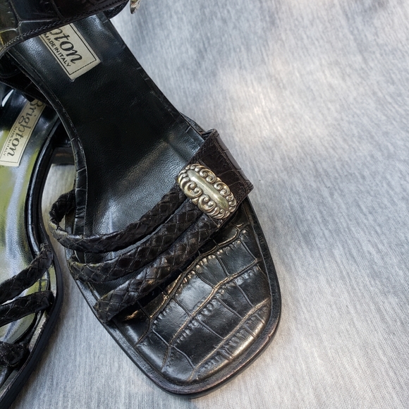 Brighton Vintage Sandles - Picture 2 of 14